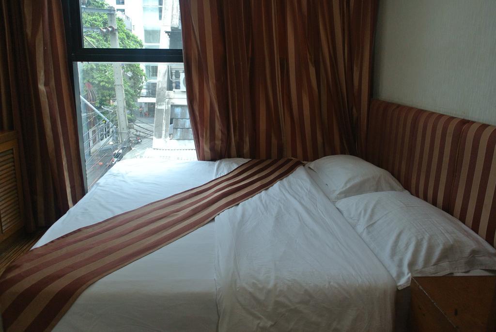 Sun City Hotel Bangkok Exterior photo